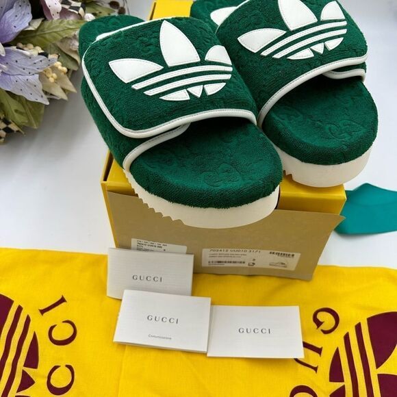 Men’s Gucci X Adidas, GG monogram, limited edition slides size 8, made i… - Picture 10 of 10
